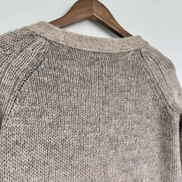 XXS X-Small Wilfred Aritzia Tan Gray Ombré Italian Yarn Cardigan Wool Blend - Picture 10 of 13